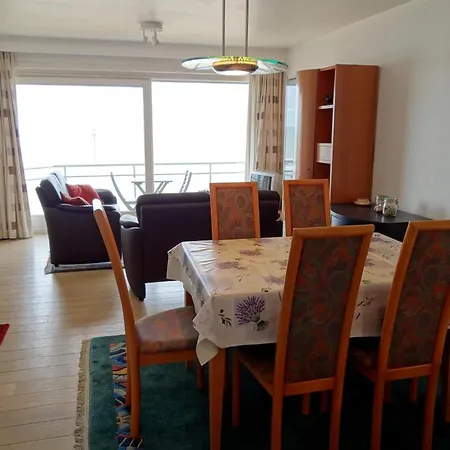 Scorpio Bi0402 With Beautiful Sea View 아파트 *