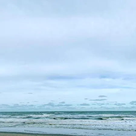Scorpio Bi0402 With Beautiful Sea View 아파트 *